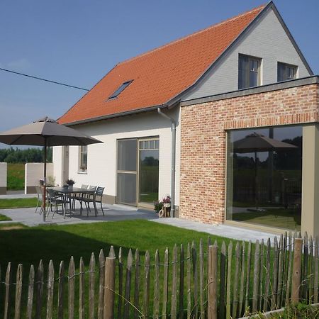 Toetindroaj Villa Kortemark Exteriör bild