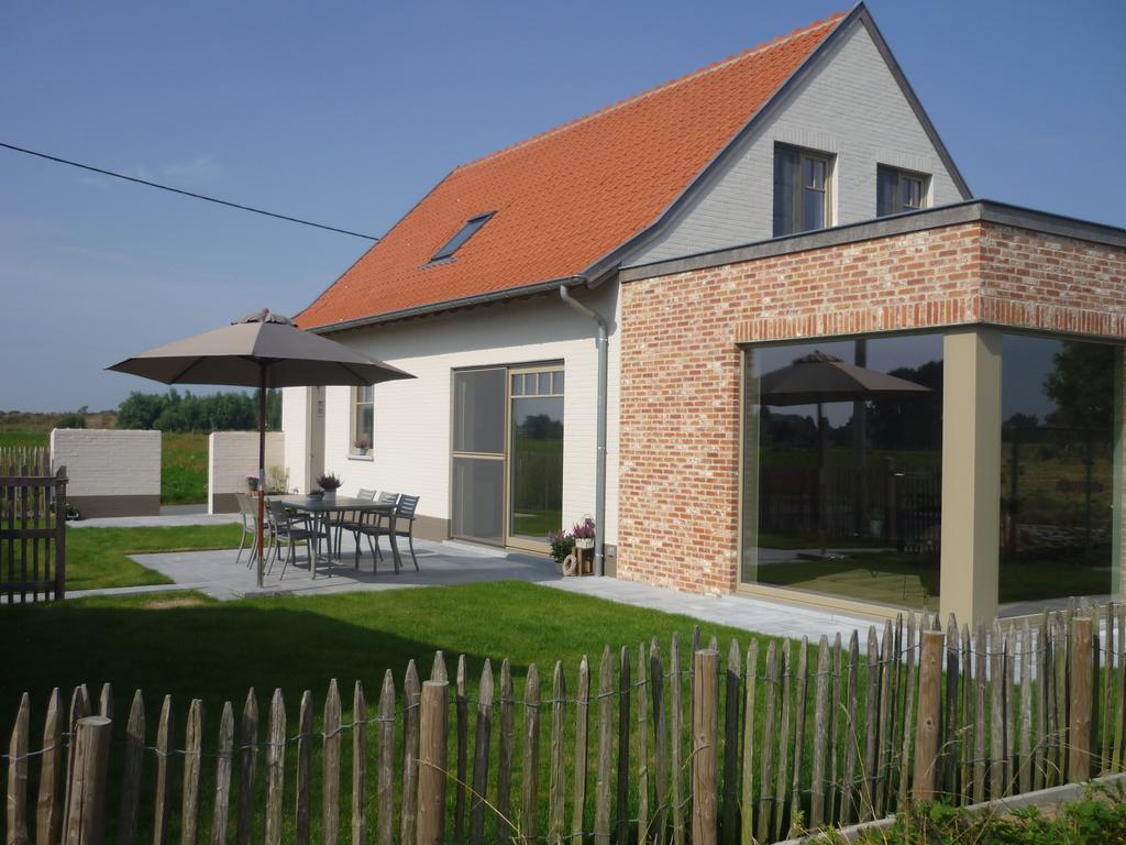 Toetindroaj Villa Kortemark Exteriör bild