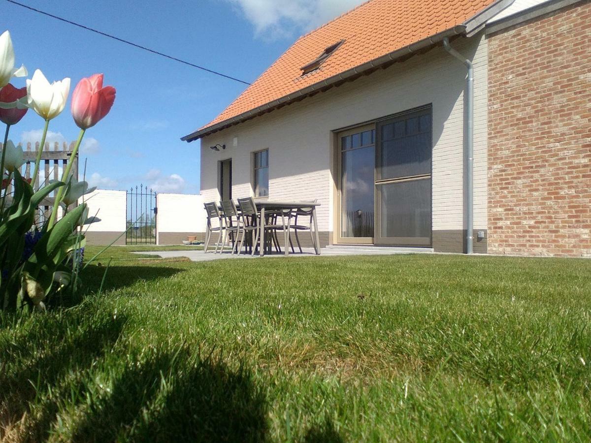 Toetindroaj Villa Kortemark Exteriör bild